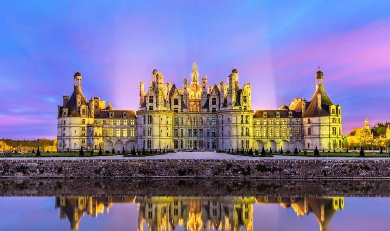 Top 10 Des Plus Grands Chateaux Du Monde Cheri Fais Tes Valises