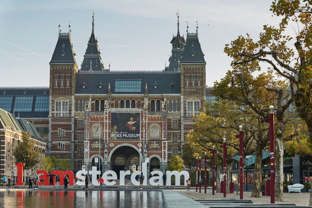 IAMSTERDAM