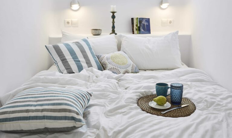 valsamo santorini suites
