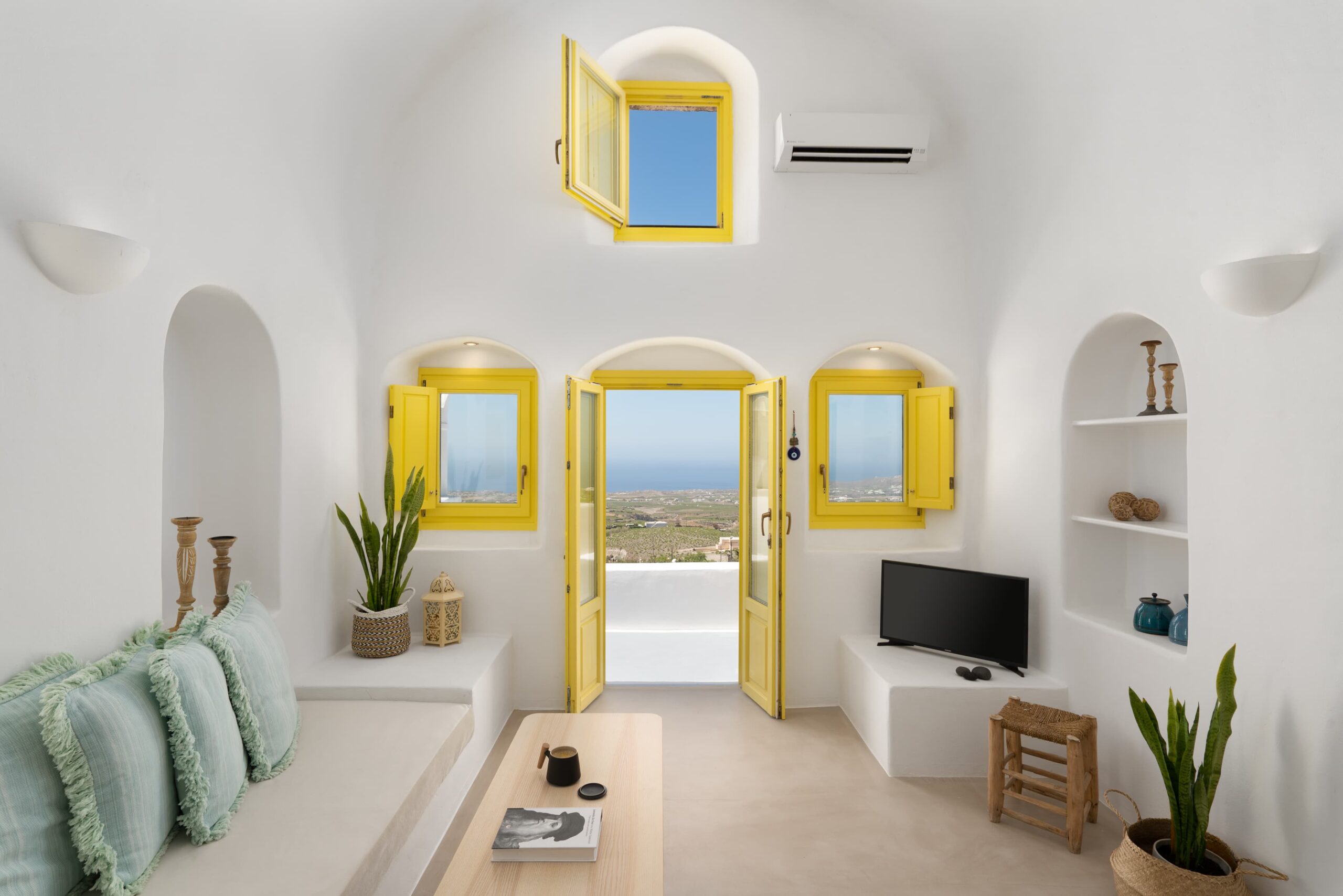 valsamo santorini suites