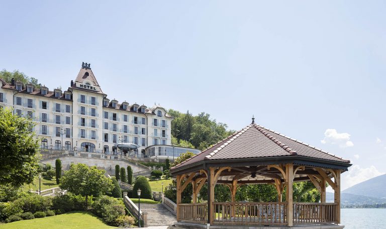 hotel palace menthon annecy