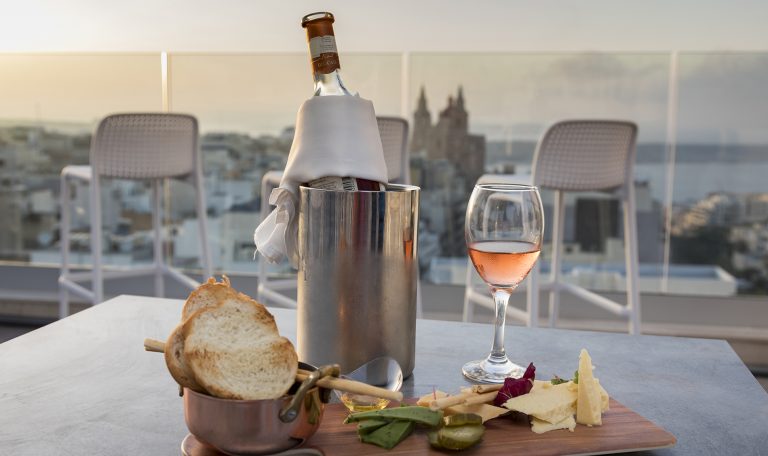 Solana Hotel & Spa 4*