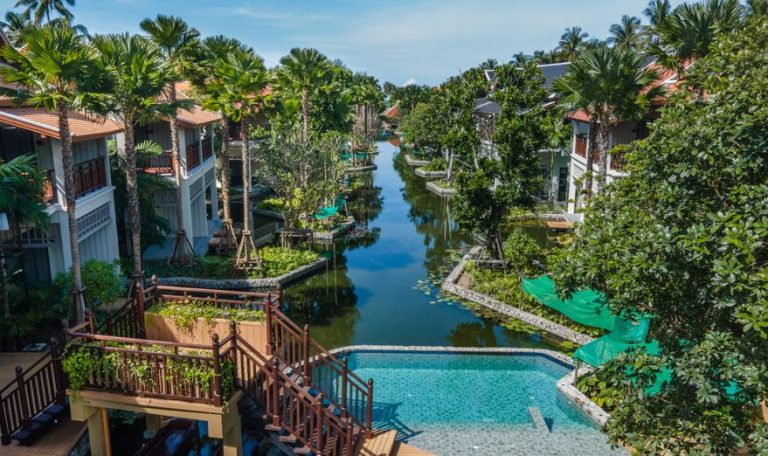 Grand Mercure Khao Lak Bangsak 5*