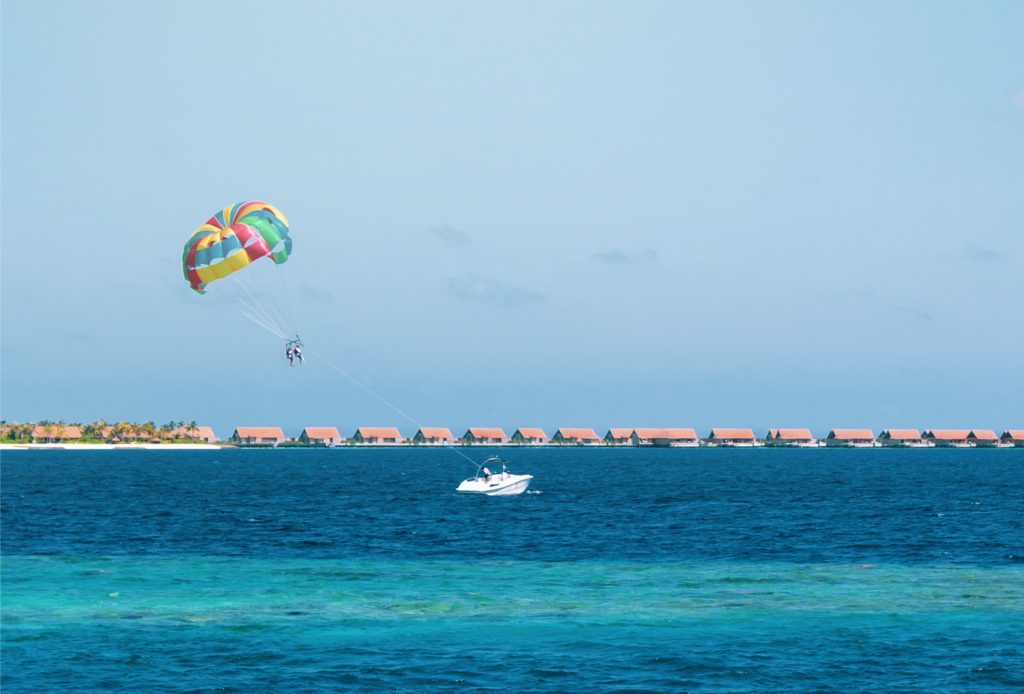 parachute maldives
