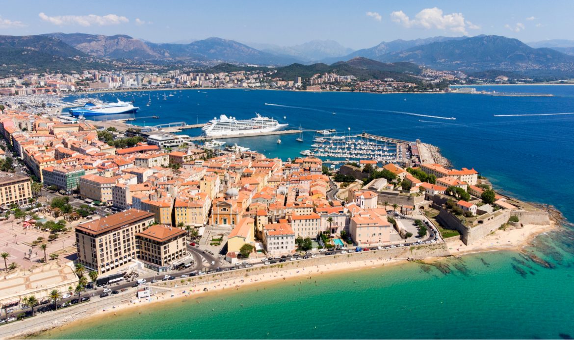 La ville d'ajaccio