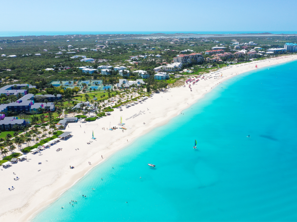 La plage de Grace Bay à Providenciales aux Îles Turks et Caicos