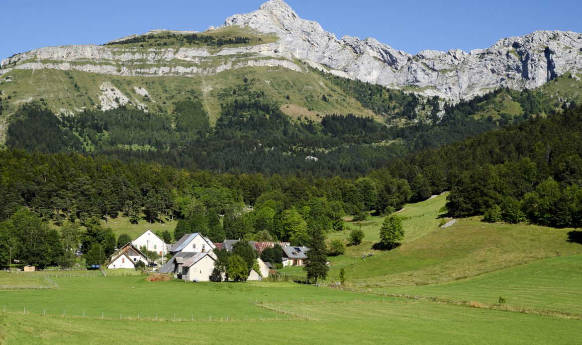 Les 10 plus beaux villages autour du Lac d’Annecy Chéri fais tes valises