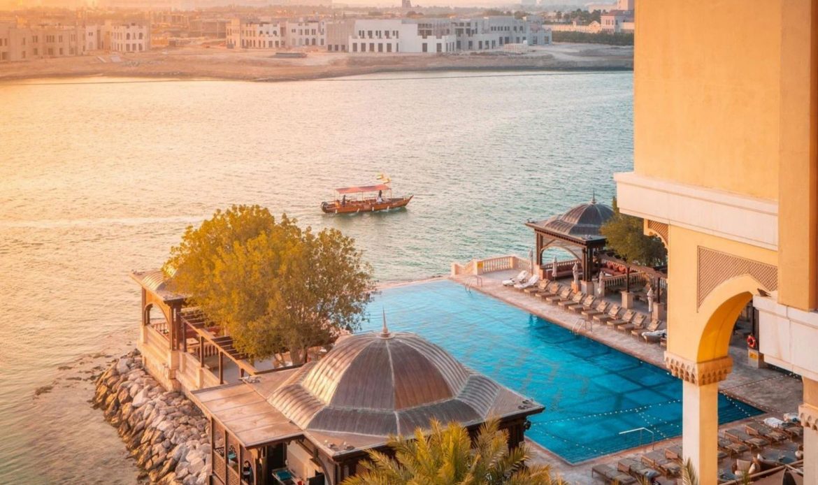 Shangri La Hotel Qaryat Al Beri Abu Dhabi 5*
