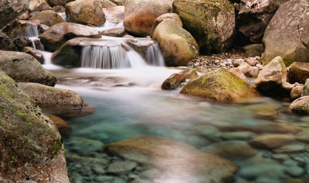 Cascade en Corse