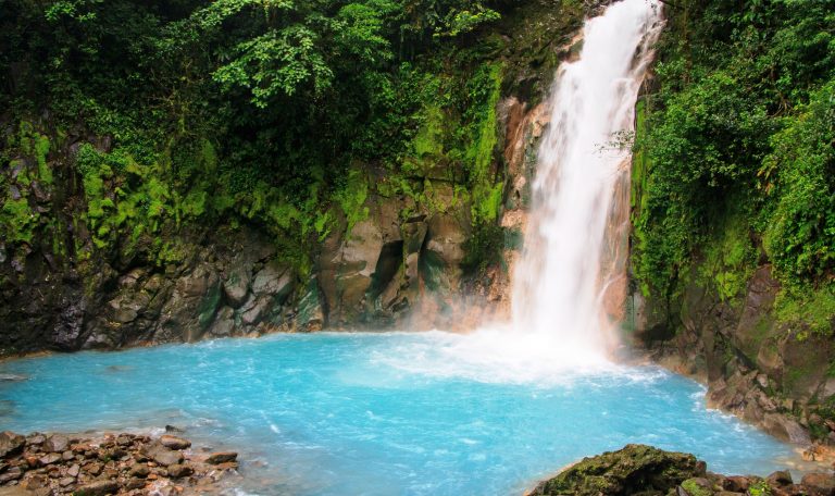 Cascade Rio Celeste