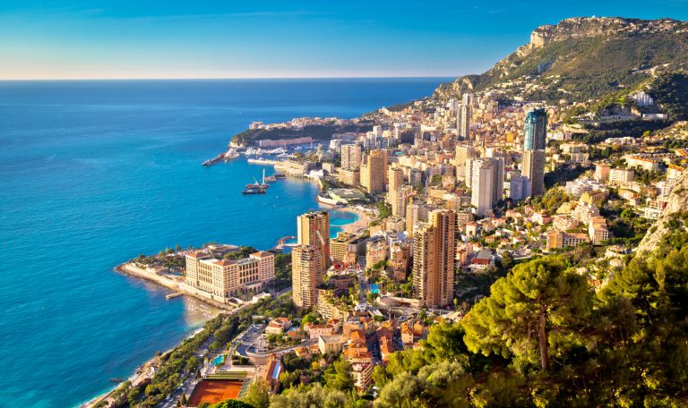 La plage à Monte Carlo