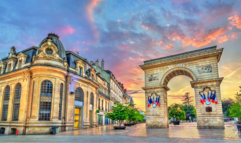 La porte de guillaume à Dijon