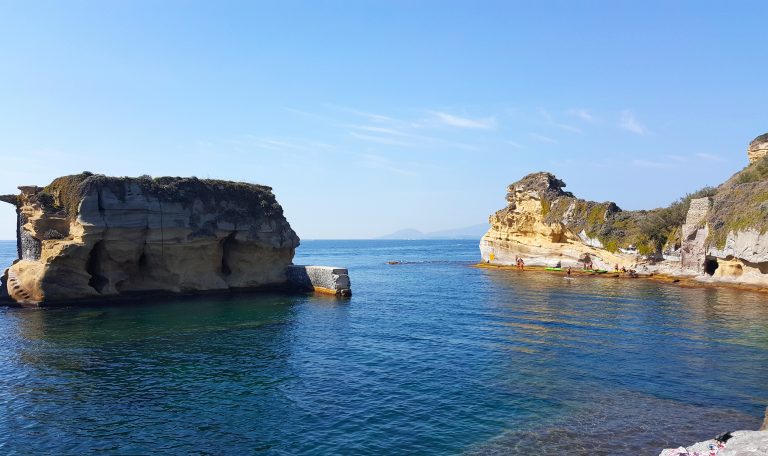 Plage de la Gaiola