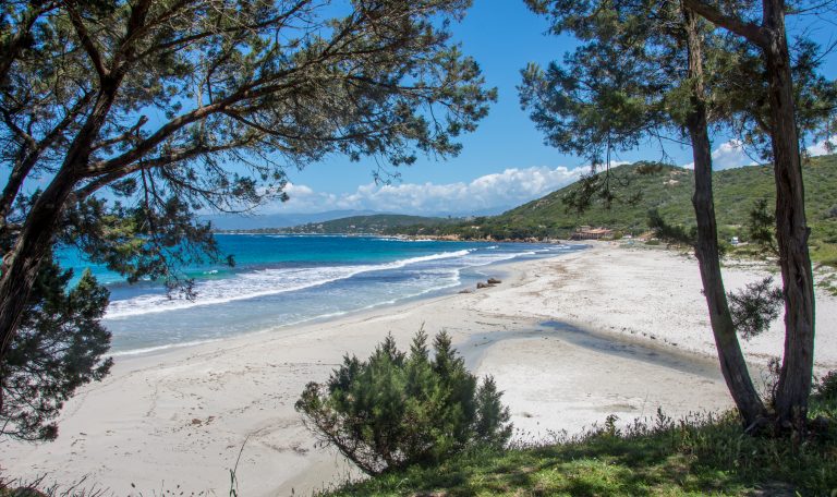 La plage d'isolella