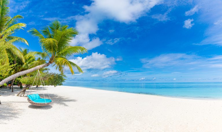 Plage de Rohotu