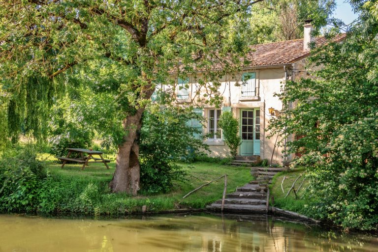 Les 5 Plus Beaux Endroits du Marais Poitevin en 2025 - Chéri fais tes