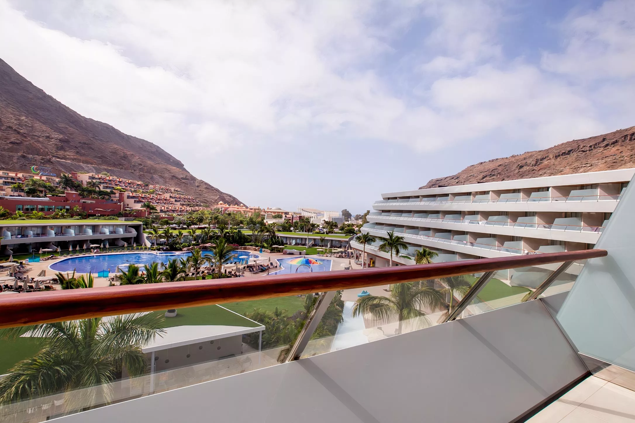 Radisson Blu Resort & Spa Gran Canaria Mogan 5*