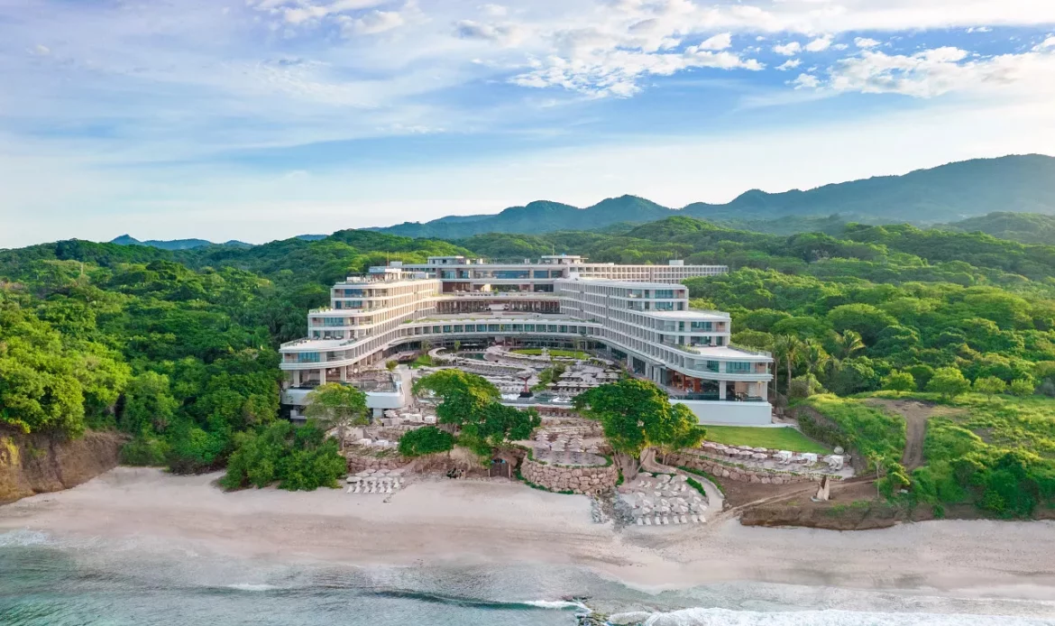 Secrets Bahia Mita Surf & Spa Resort 5*