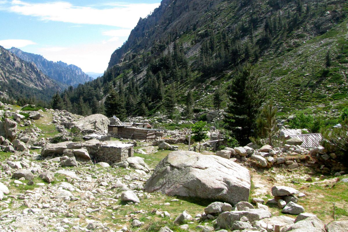 Les 10 plus beaux endroits de la Drôme provençale : un voyage au cœur de la France secrète