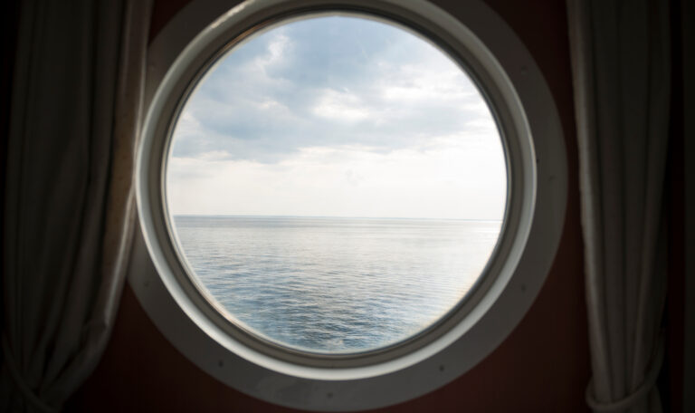 Dormir sur un bateau dans l'hérault