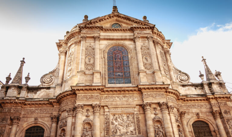 Visiter une église à Bordeaux