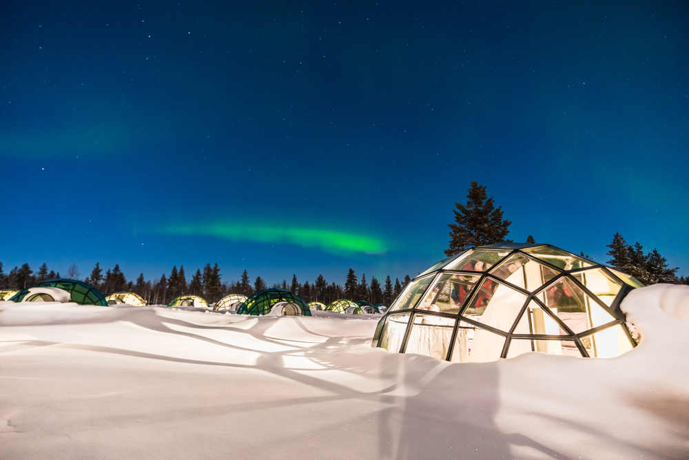 Dormir dans un igloo en Laponie