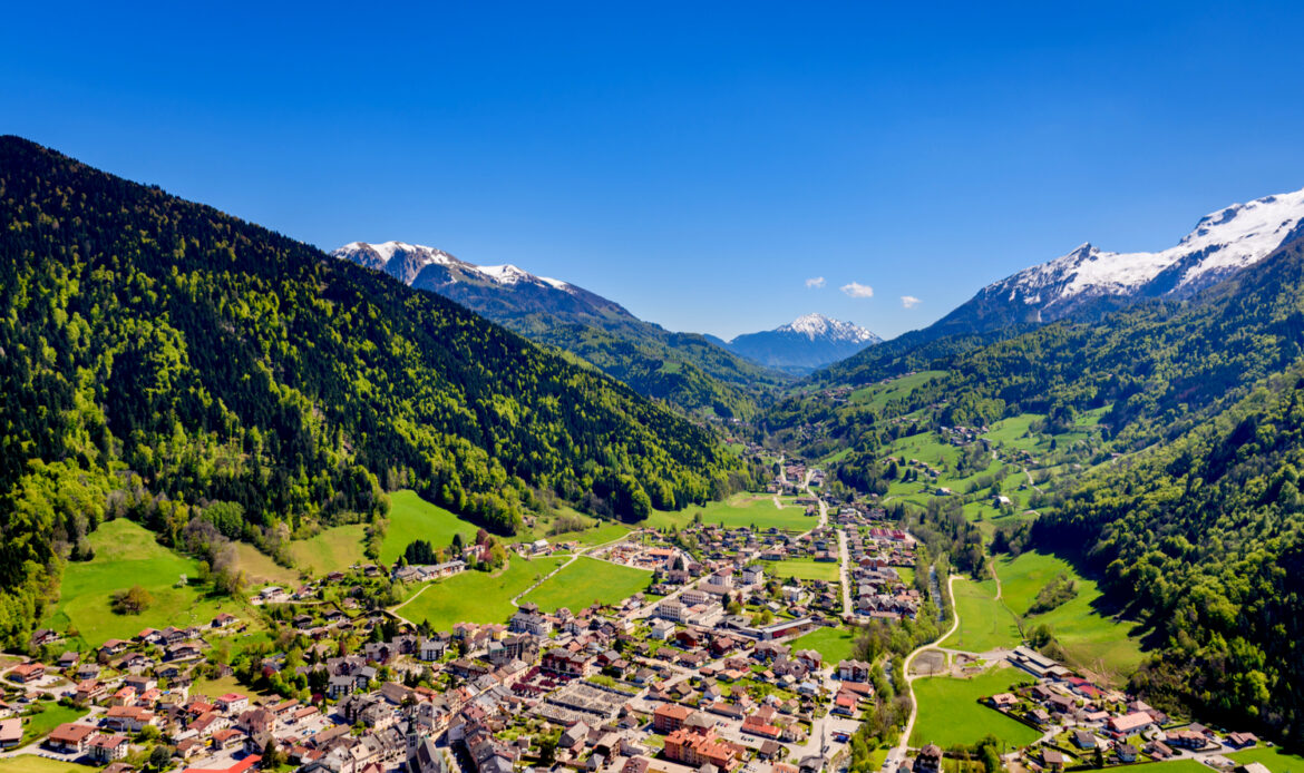 Top 10 des Plus Beaux Villages de Savoie à connaître en 2024 - Chéri