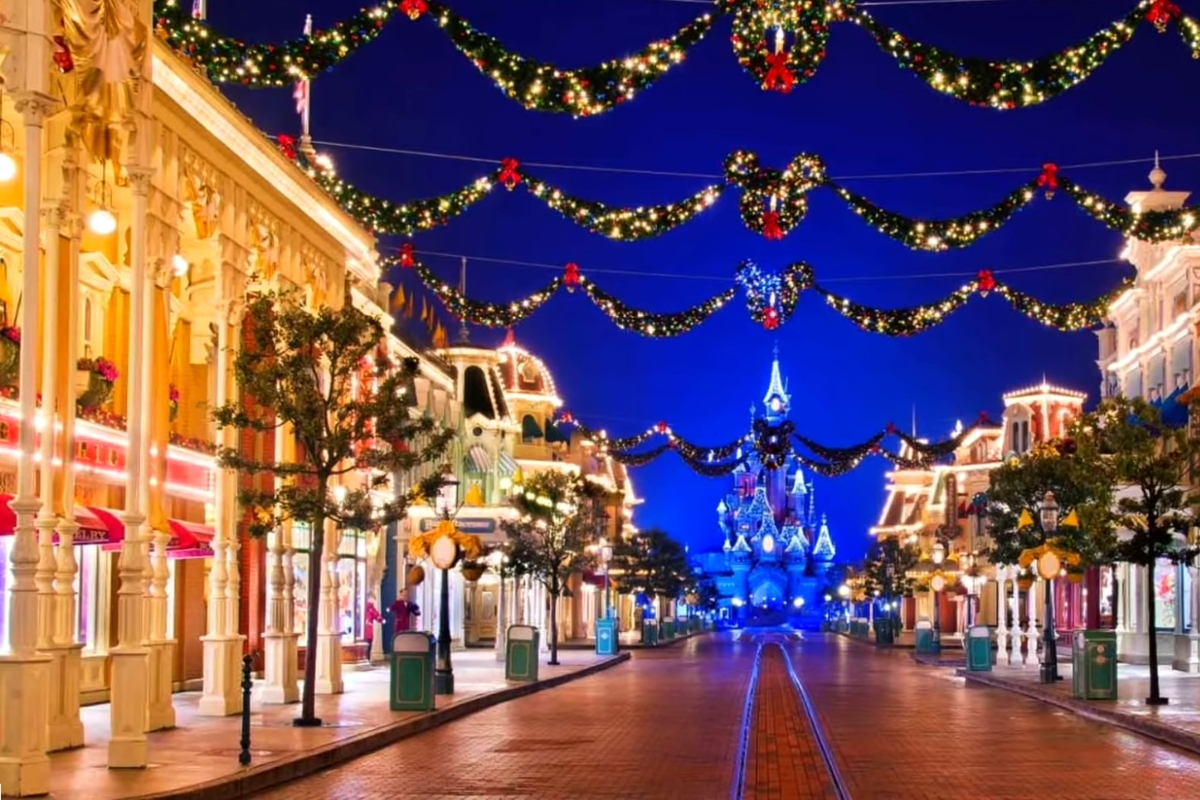 Main street usa noel