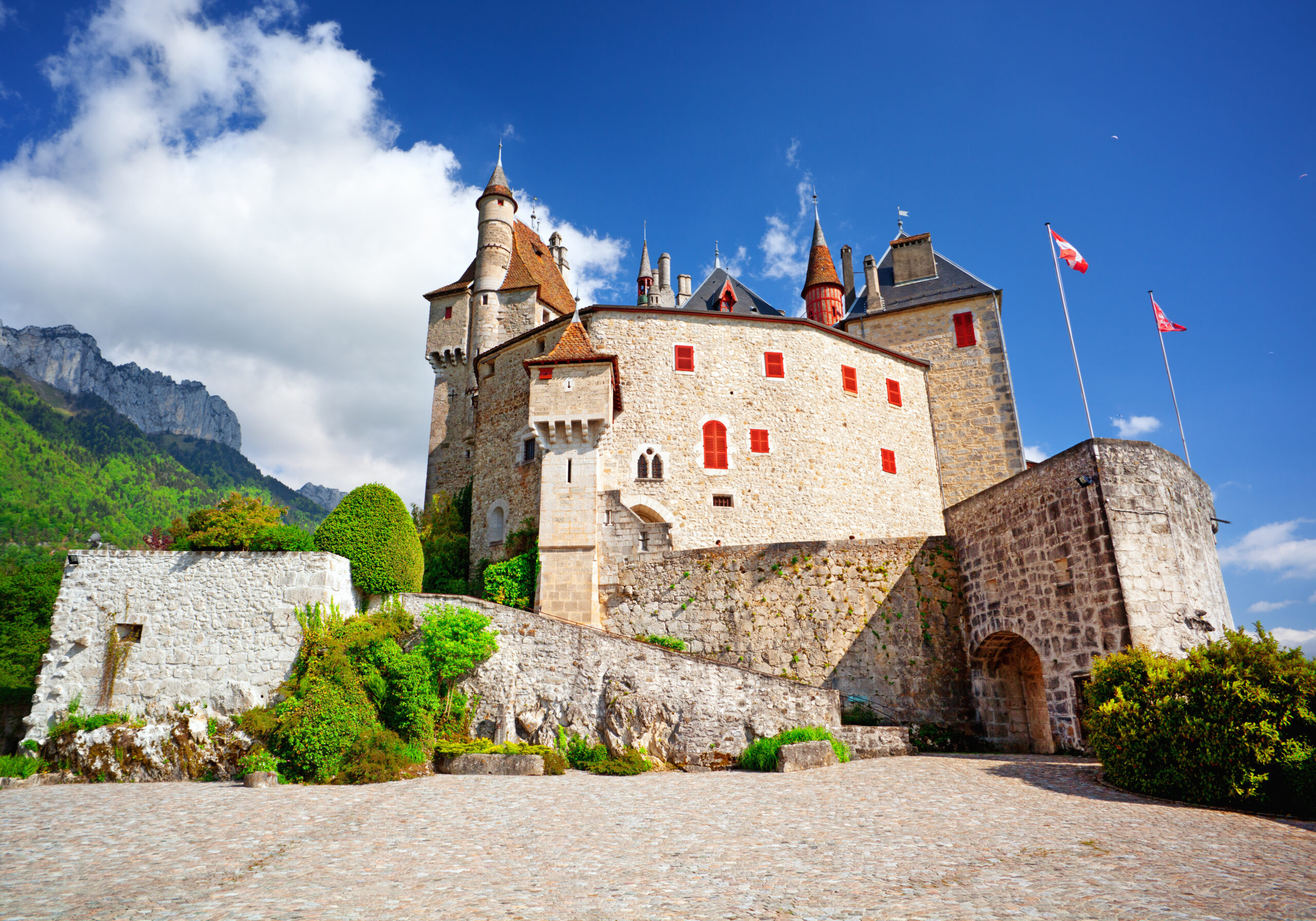 Le Château de Menthon-Saint-Bernard