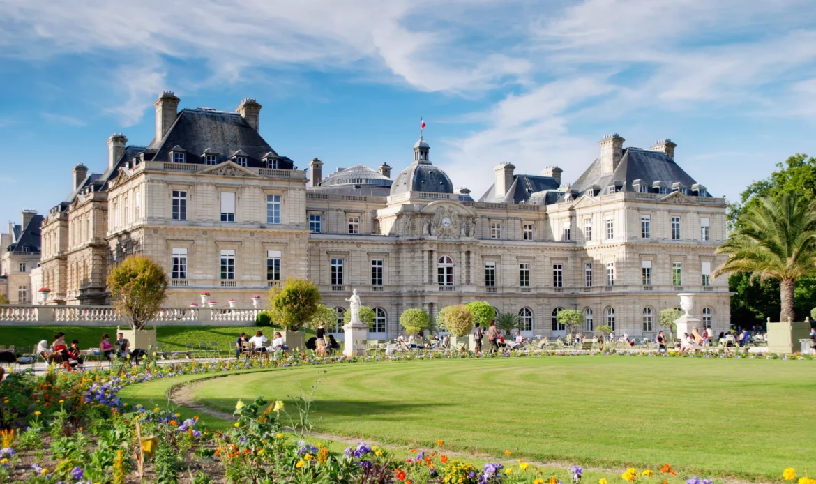 Hôtel Trianon Rive Gauche 4*