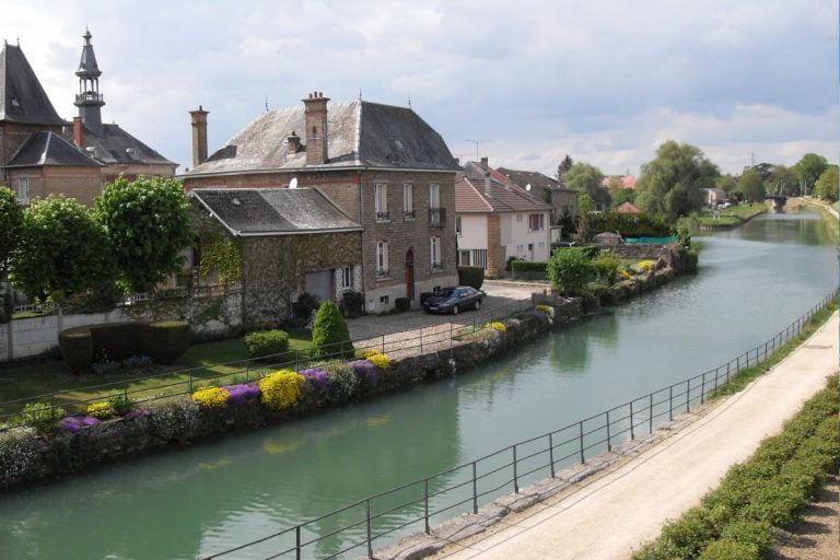 Top 10 des plus beaux villages des Ardennes - Chéri fais tes valises
