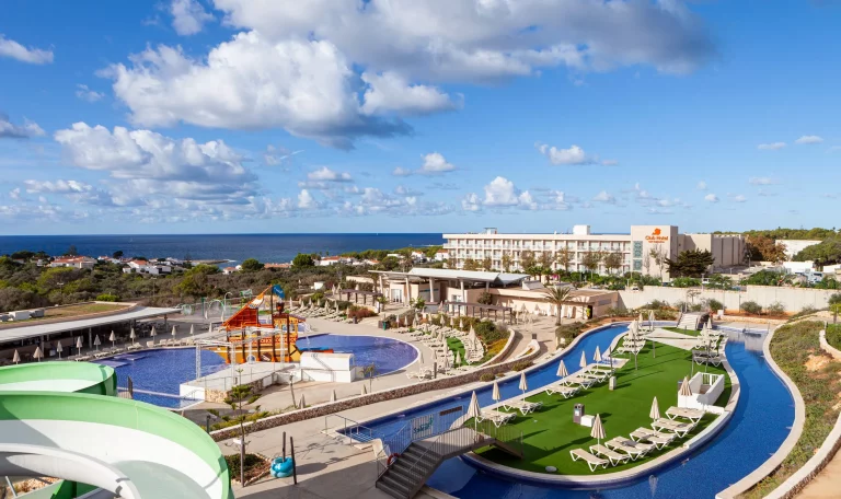 Hotel Sur Menorca Suites & Waterpark 4*