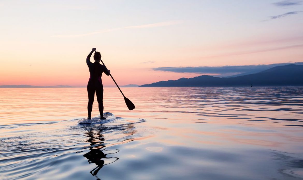 stand up paddle dans la baie de Talloires