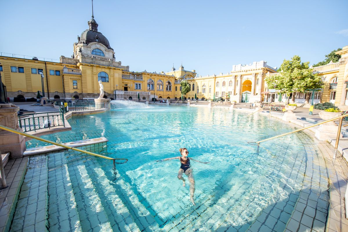 Les Bains Széchenyi