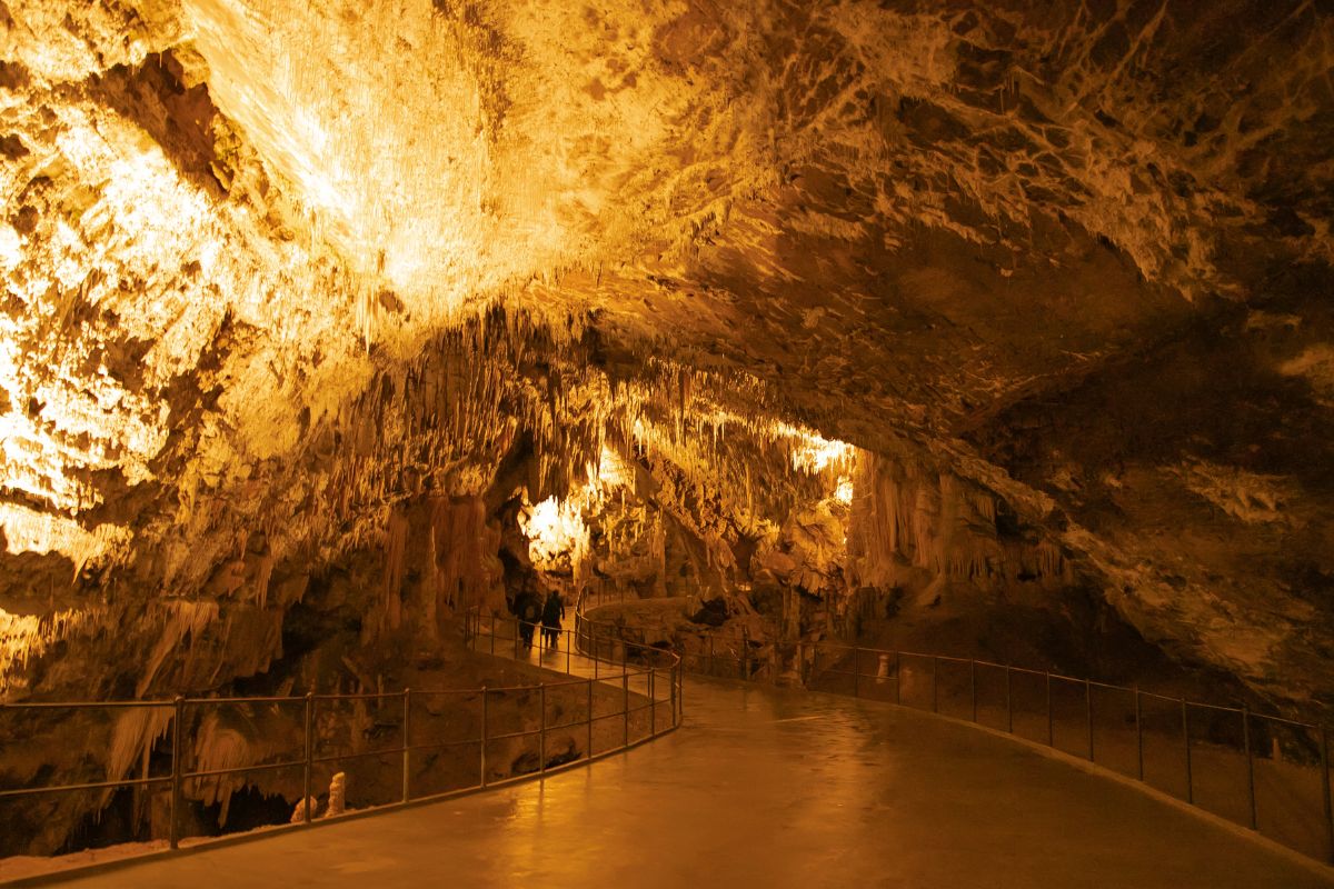 L’Isère pour explorer les grottes