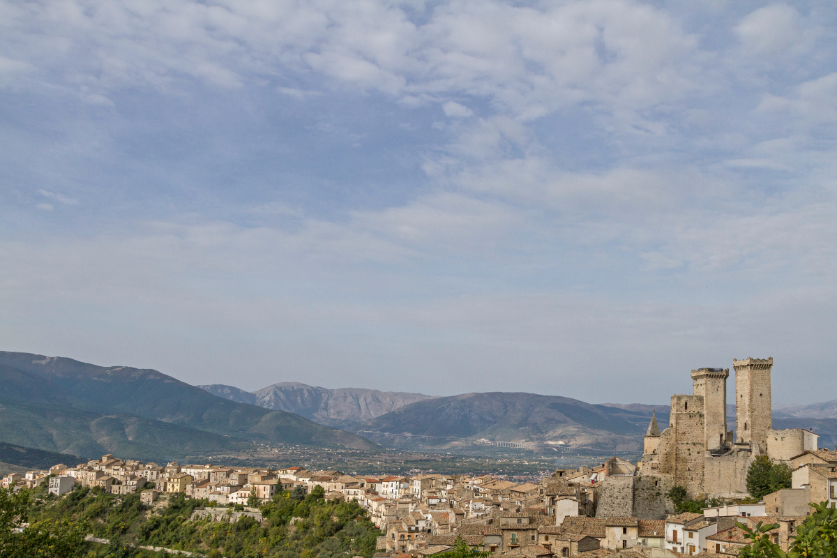 village-abruzzes-italie