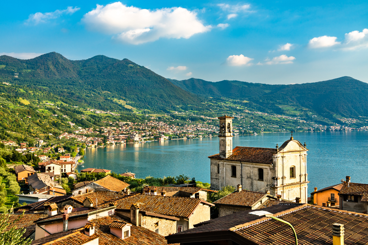 lac-iseo-italie-village