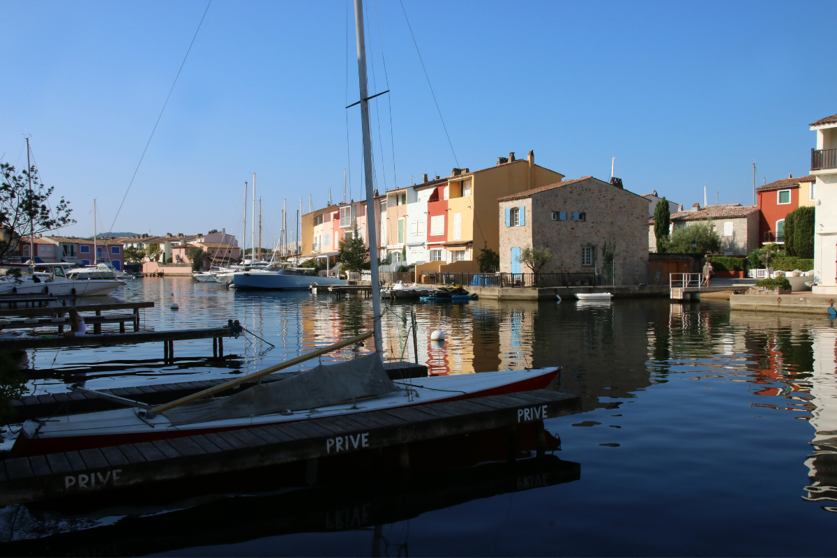 plus-beau-village-autour-cavalaire