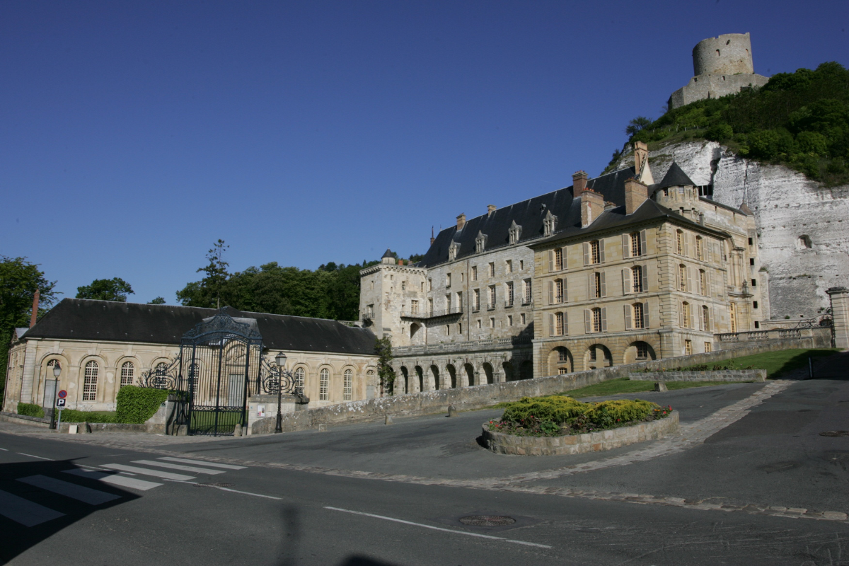 village-autour-beauvais