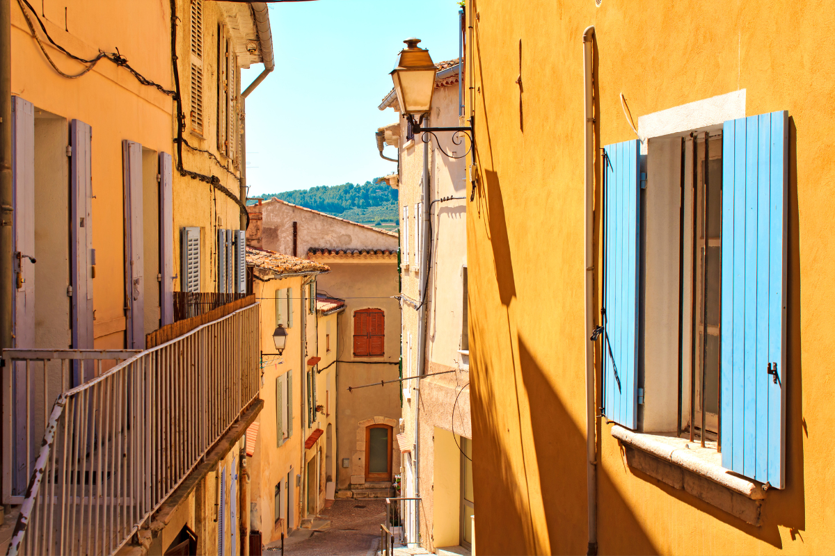 village-autour-sanary-sur-mer