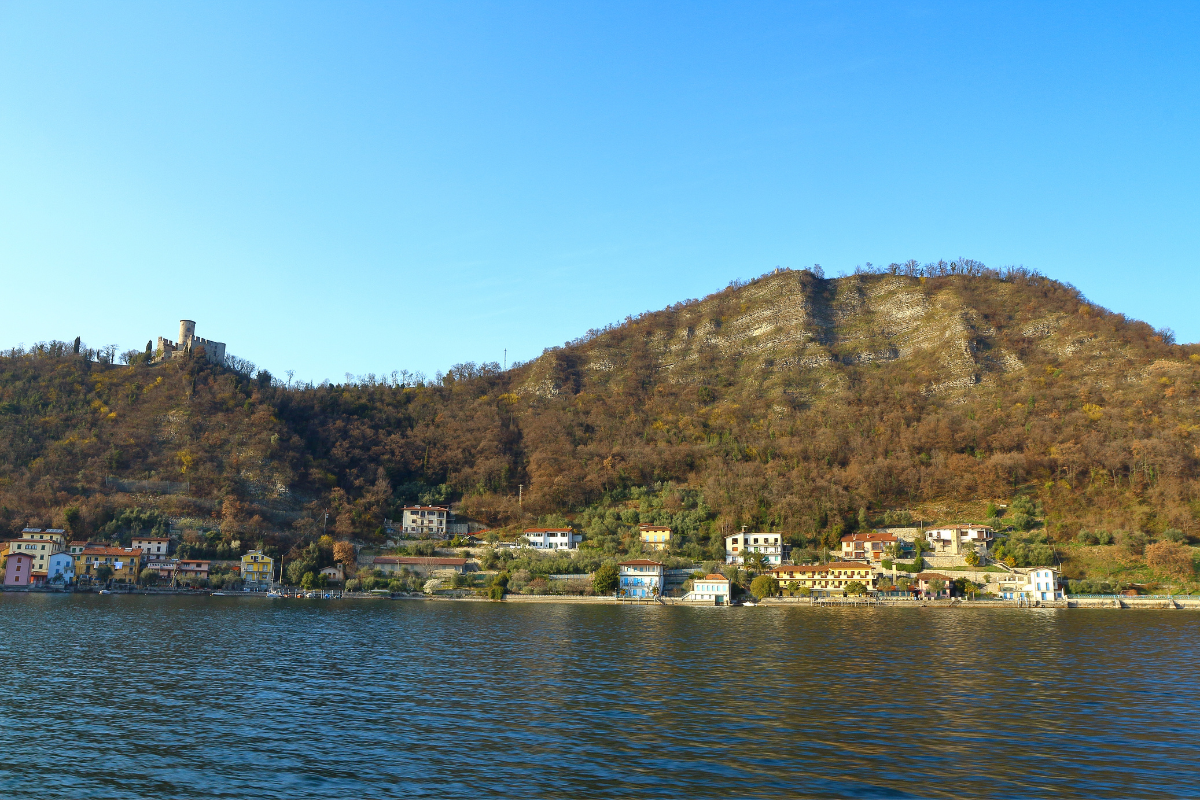 lac-iseo-italie-village