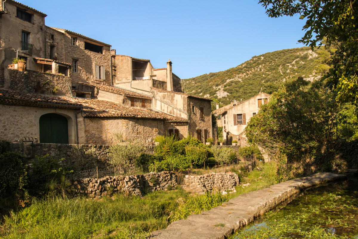 villageèautour-de-sete