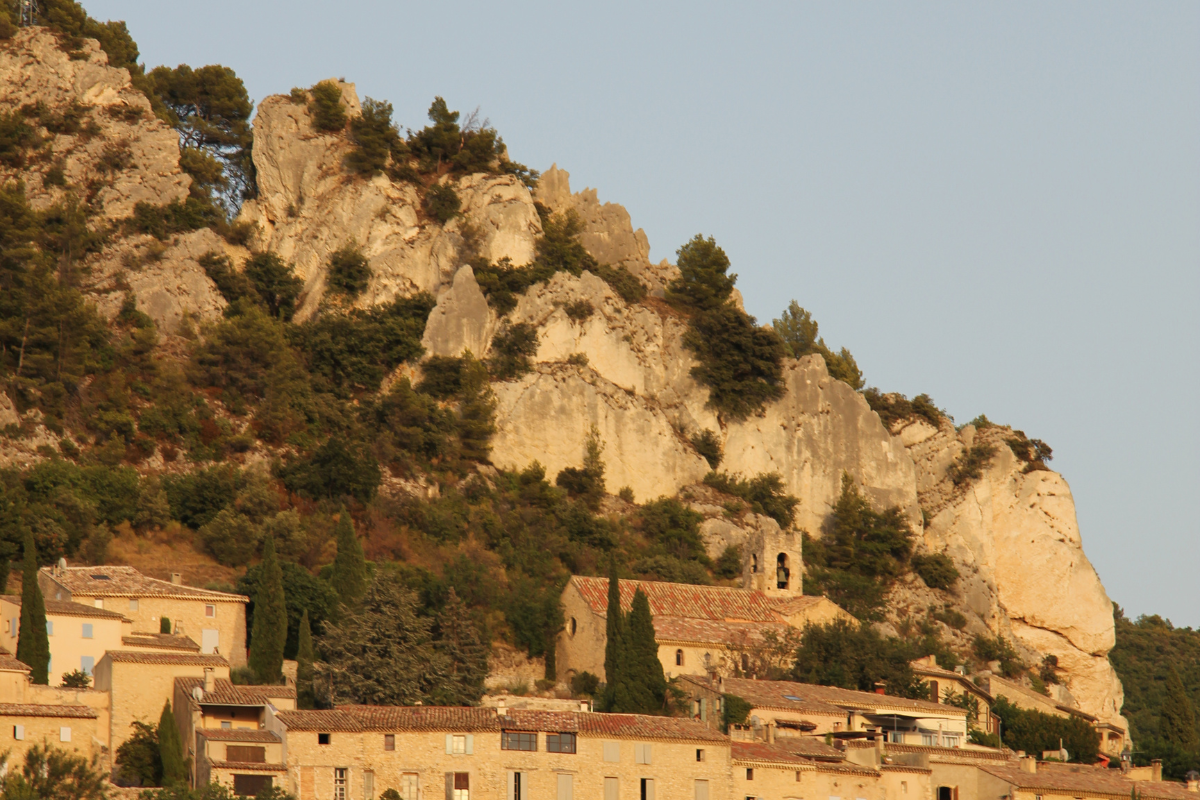 village-autour-vaison-la-romaine