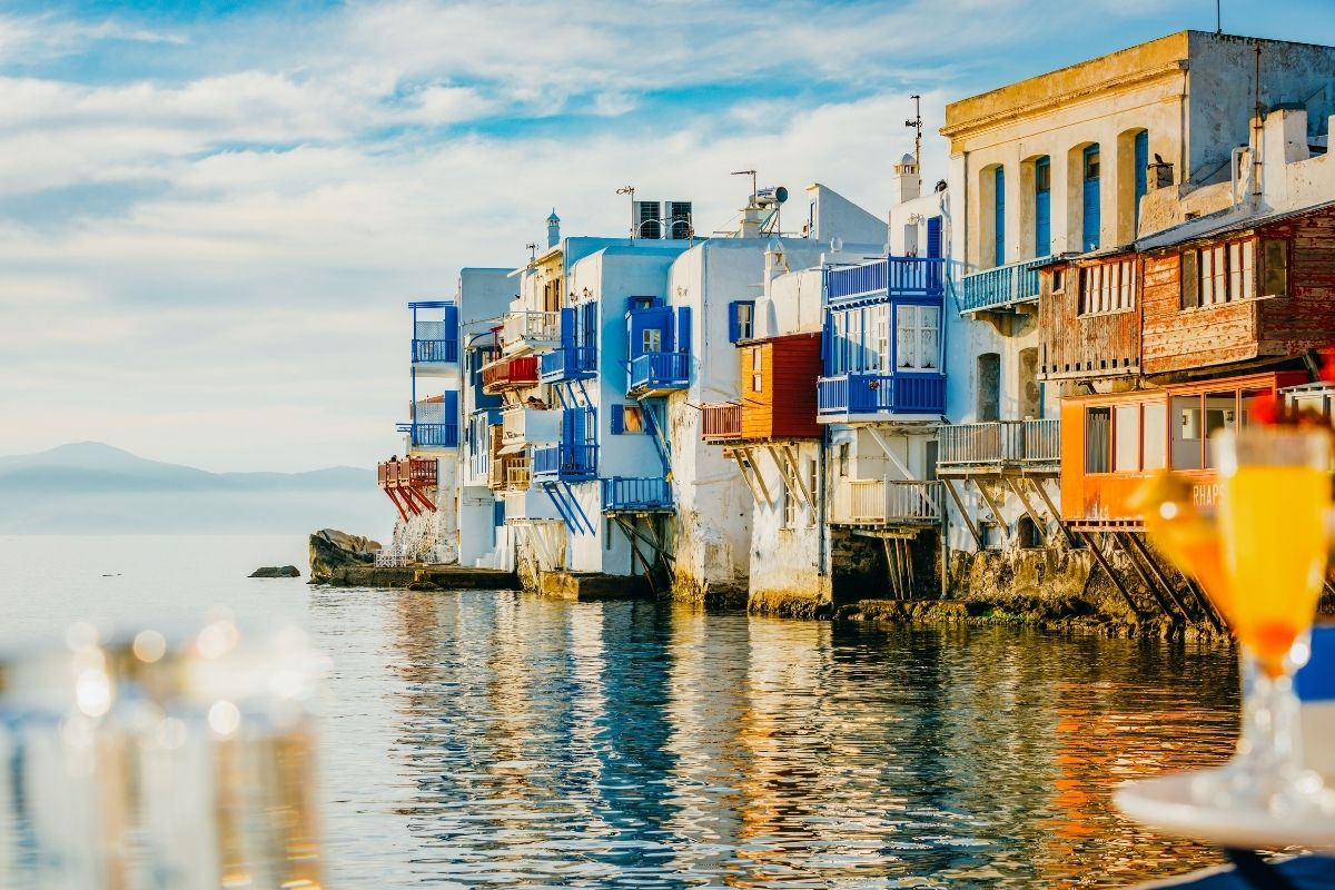 santorin-ou-mykonos