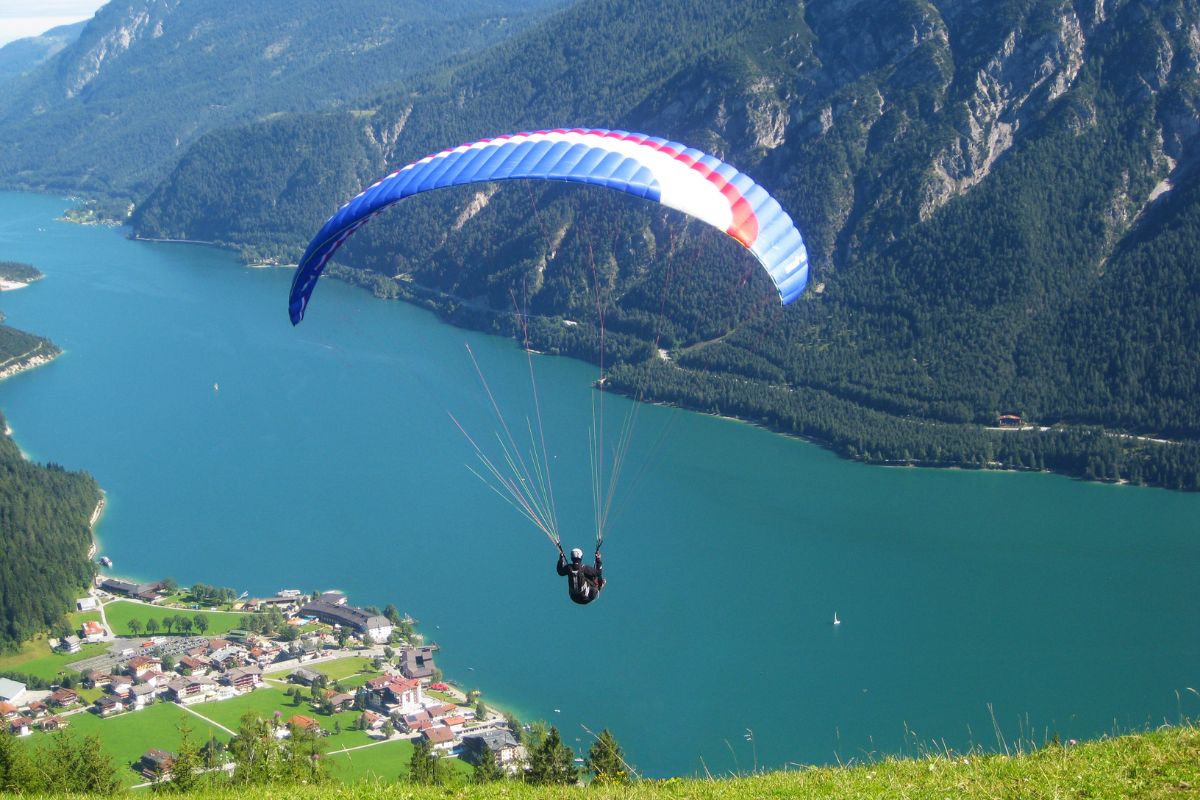 parapente dans les pyrénées