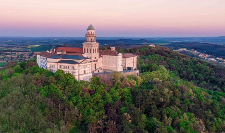 Győr-Pannonhalma Hongrie