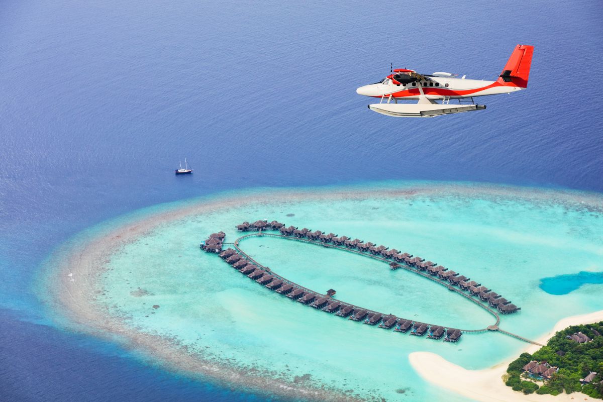Maldives par rapport à la France