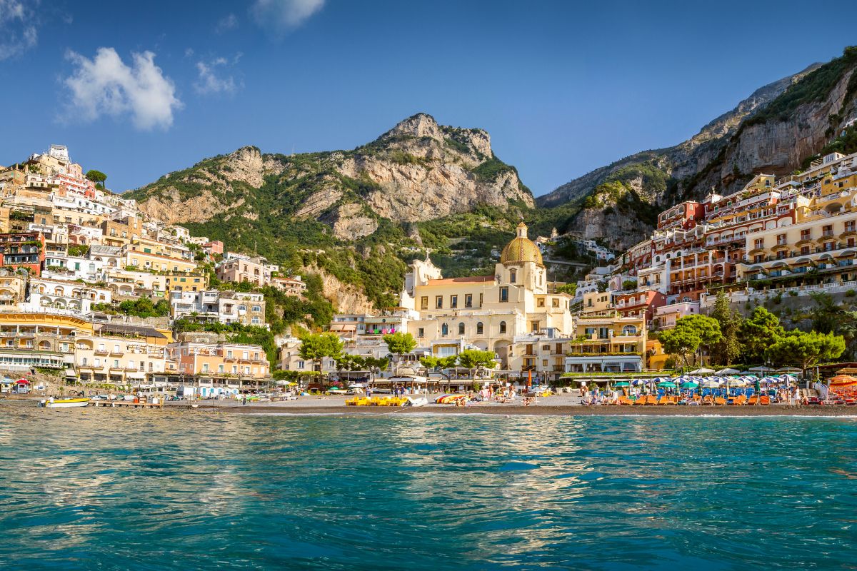 hotel bord de mer en italie