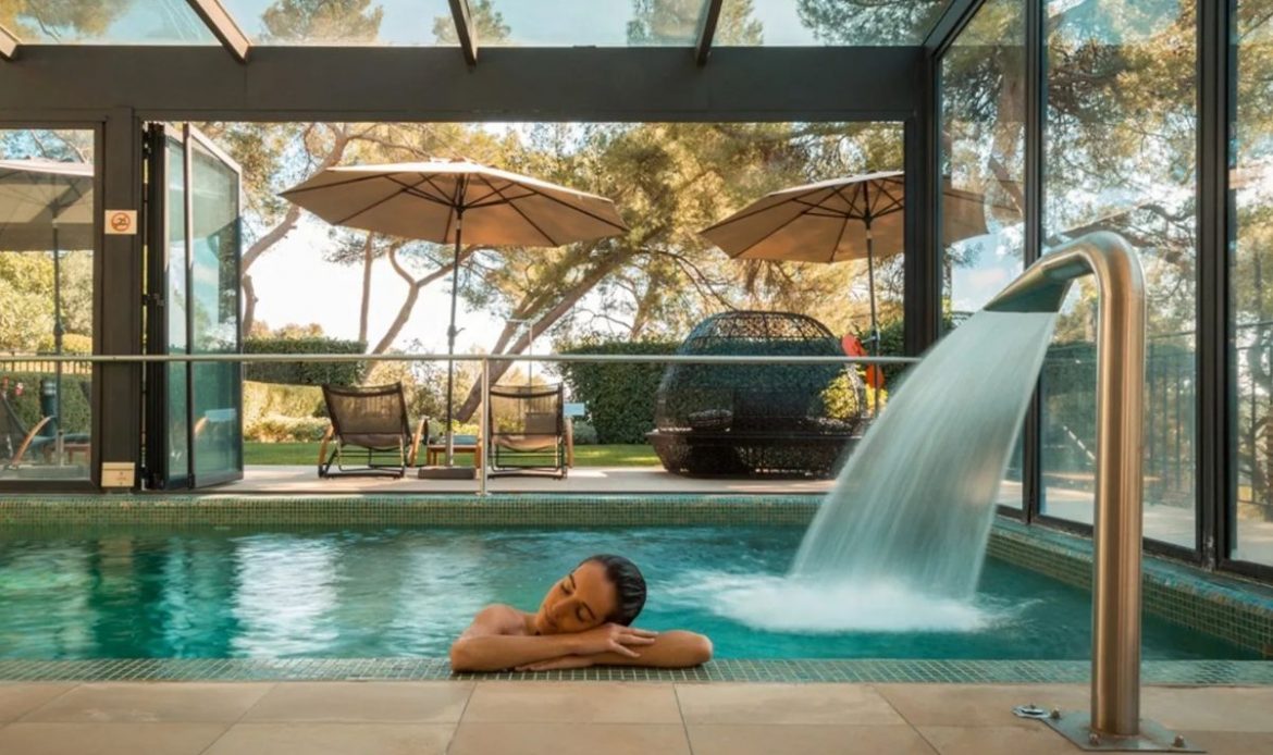 Hôtel Spa & Restaurant Cantemerle 4*