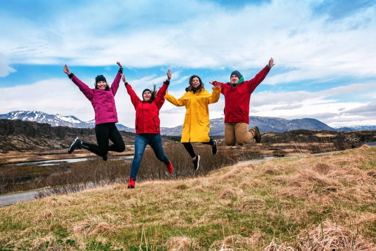 10 idées originales de Nouvel An entre amis pour 2025 Chéri fais tes